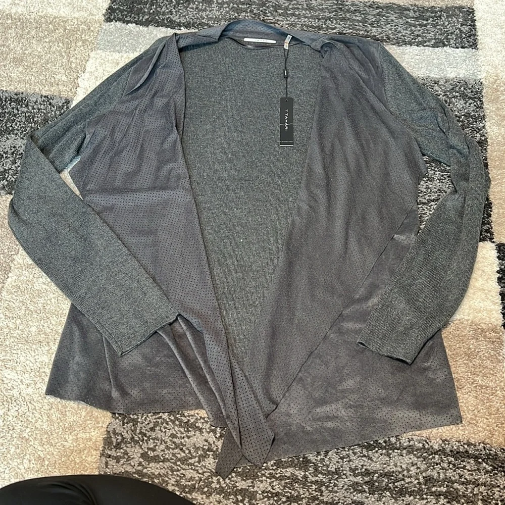 T Tahari Milly Cardigan, grey, size L NWT!